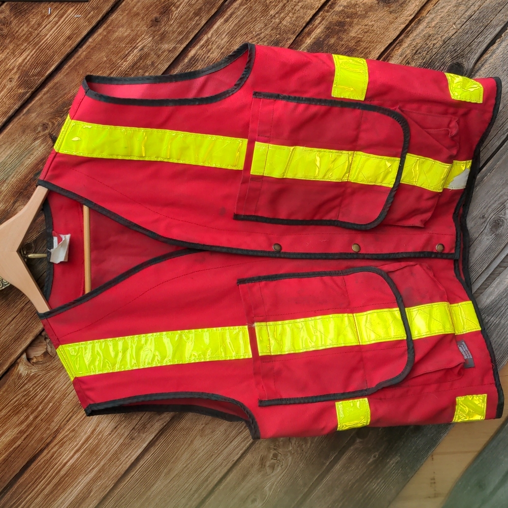 Surveyor or cruiser's vest Hi-vis Red XL